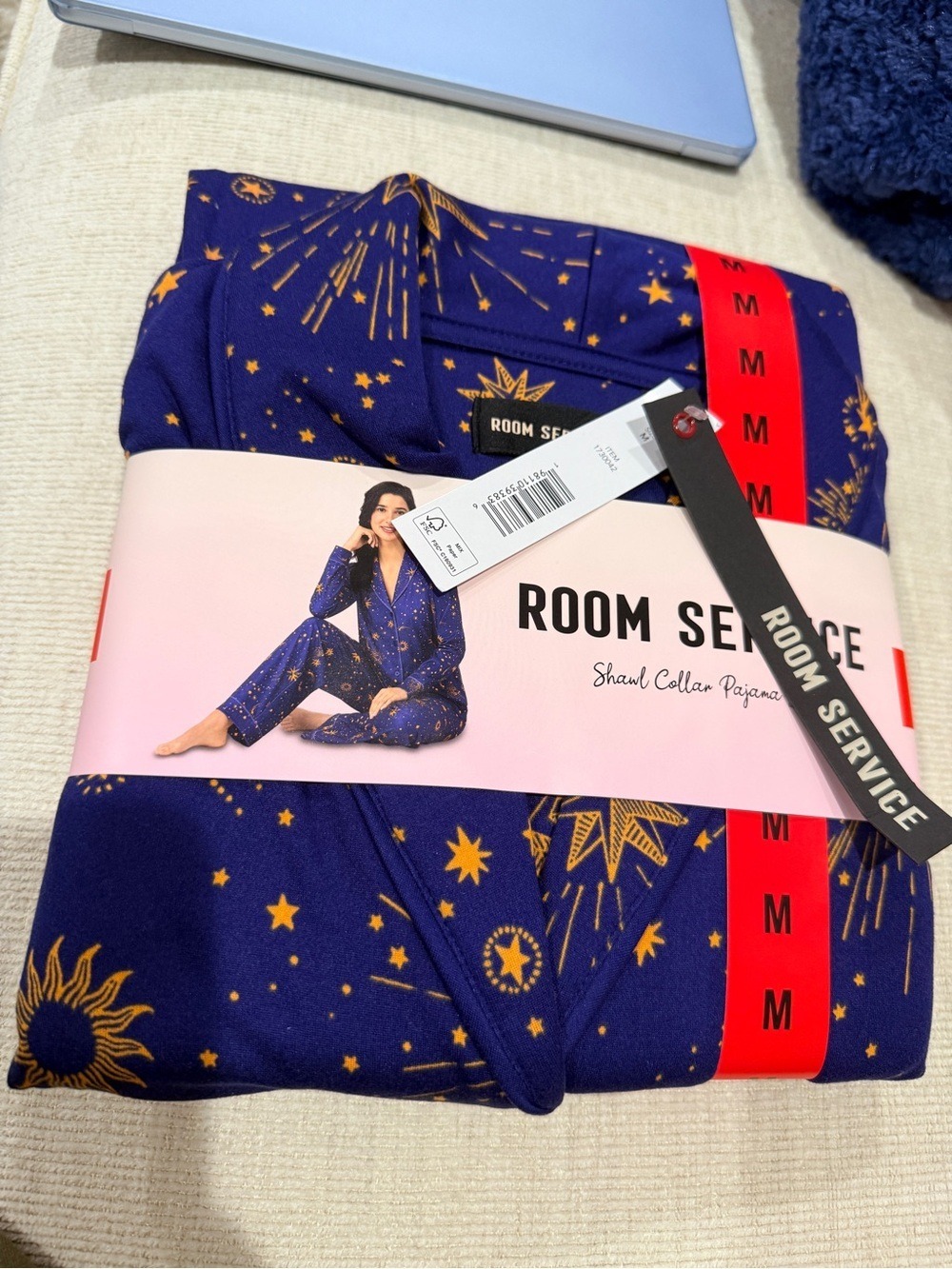 NEW-Room Service Women's Shawl Collar Lounge Pajama Set Blue Celestial Star/Moon - Picture 9 of 14